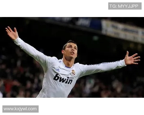 热卖足球球星短袖儿童运动服夏季透气舒适训练与日常皆适用