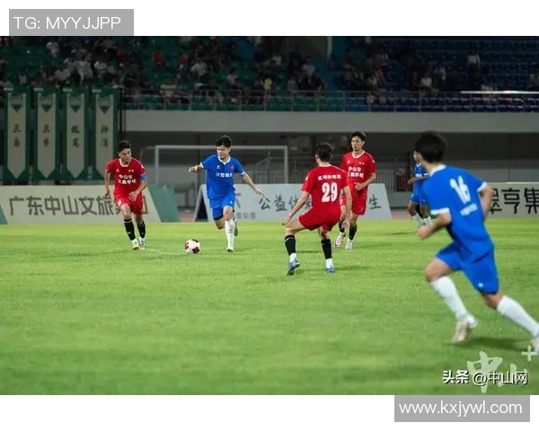 伊朗足球队球星巴的荣耀时刻与绿茵赛场上的传奇风采